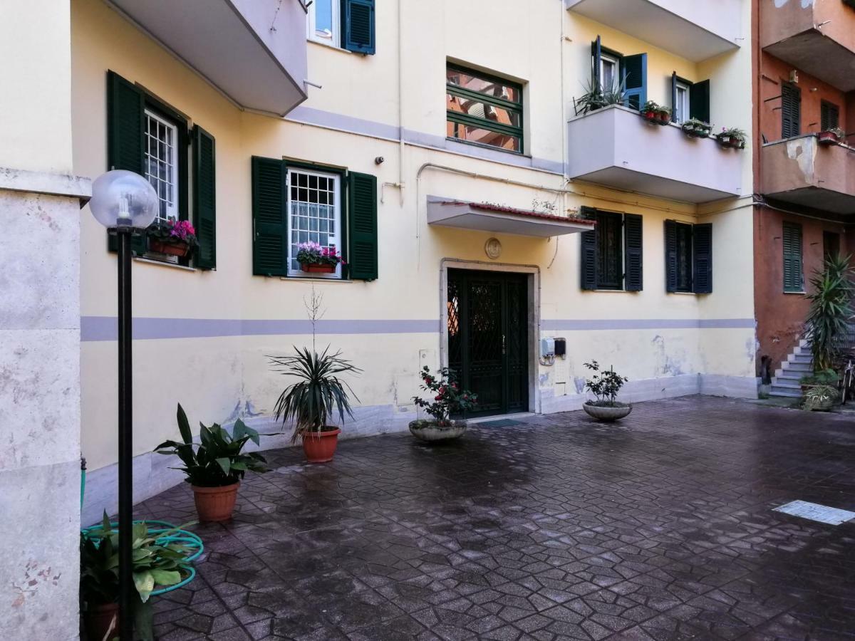 Ferienwohnung GARBATELLA'S in Rom Exterior foto